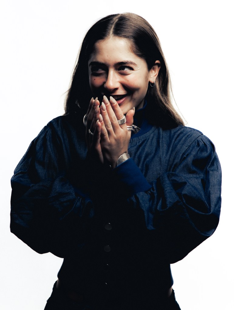 Izadora Hodges turned a solo trip into a fashion brand